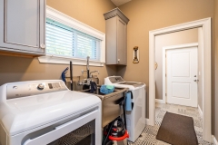 18890-NE-240th-Ave-Rd-Fort-McCoy-FL-32134-Interiors-Laundry-Room