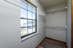 13695-NE-238th-Ct-Fort-McCoy-FL-32134-Interiors-Master-Closet