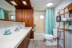 23673-NE-134th-Lane-Rd-Fort-McCoy-FL-32134-Interiors-Bathroom