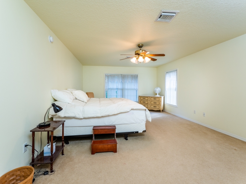 12630-NE-243rd-Ave-Salt-Springs-FL-Interiors-Master.-Bedroom-