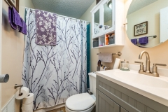 13800-NE-315-Fort-McCoy-32134-Interiors-Guest-Bathroom1