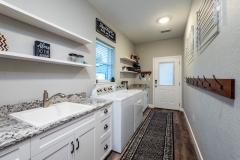 14515-NE-110th-Ave-Rd-Fort-McCoy-FL-32134-Interiors-Laundry-Area